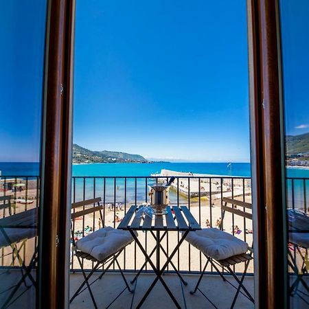 チェファルCasa Sul Mareアパートメント エクステリア 写真