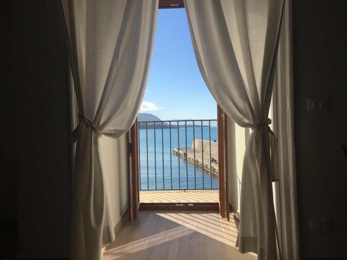 チェファルCasa Sul Mareアパートメント エクステリア 写真
