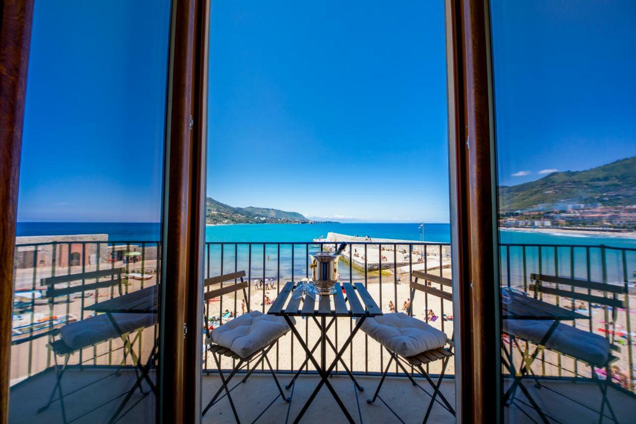 チェファルCasa Sul Mareアパートメント エクステリア 写真